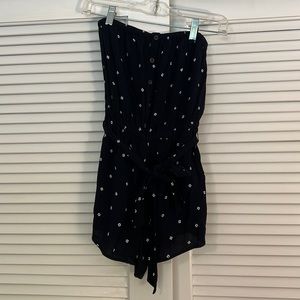 Abercrombie & Fitch strapless navy and white romper
